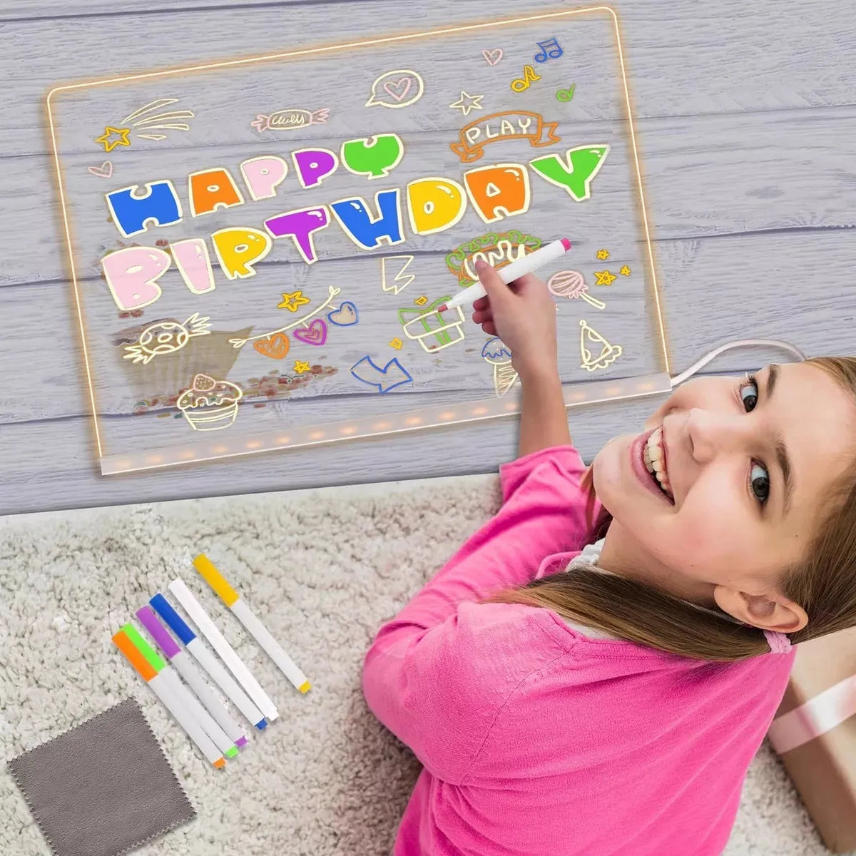 Lumínica Kids® Haz que tu hijo se enamore de aprender mientras crea magia con sus manos!